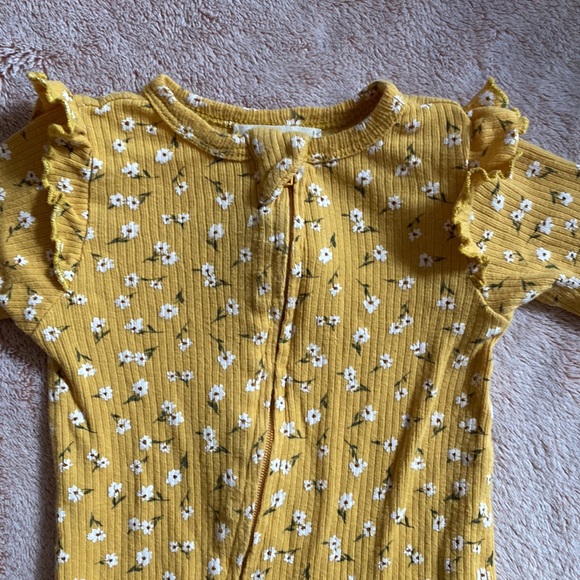Kit + Pearl Mustard Floral Rib Knit Footie 3-6M - Picture 2 of 5